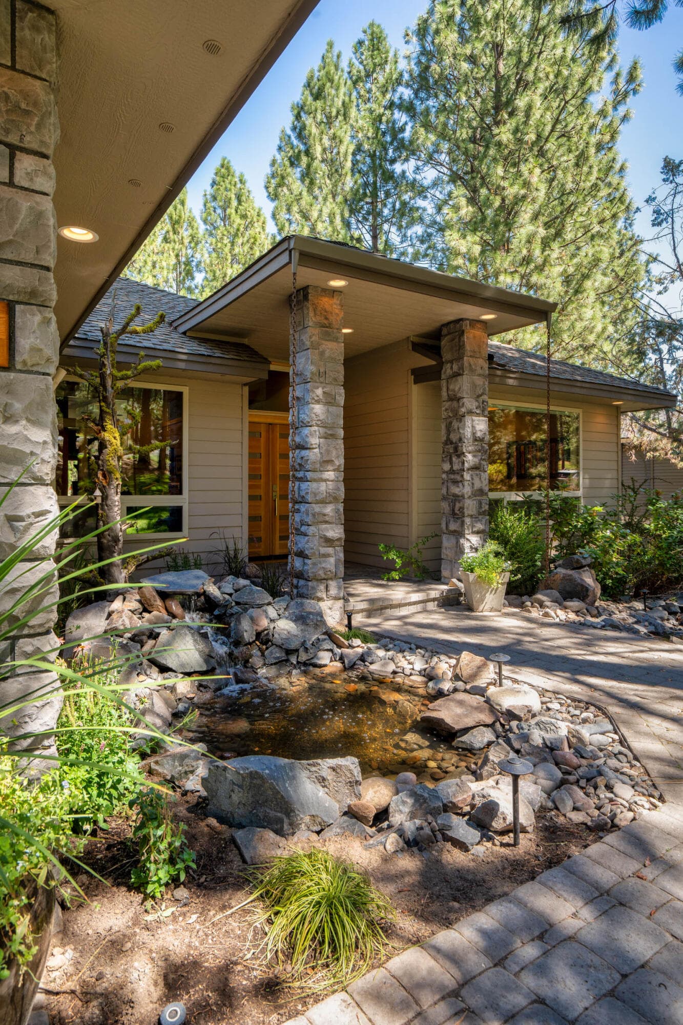 Beautiful Entry. Photo 3 of 45, 2610 NW Morris Court, Bend, OR 97703