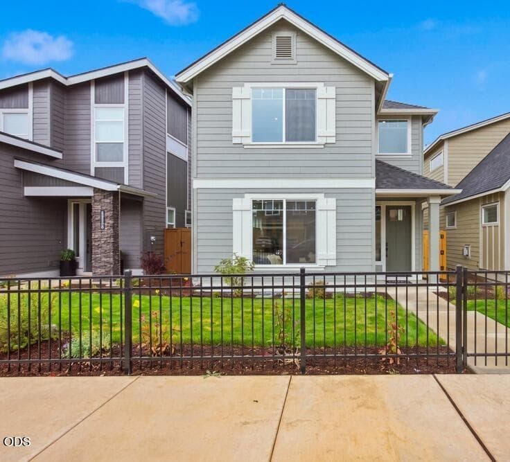 EST207-Conifer-A-Classic-Exterior. Photo 1 of 19, 60844 SE Epic Place, Bend, OR 97702