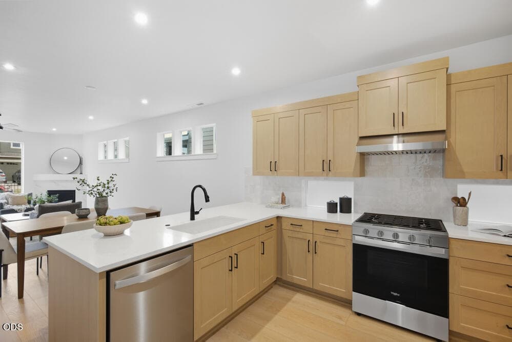 EST207-Conifer-A-Classic-Kitchen(2). Photo 5 of 19, 60844 SE Epic Place, Bend, OR 97702