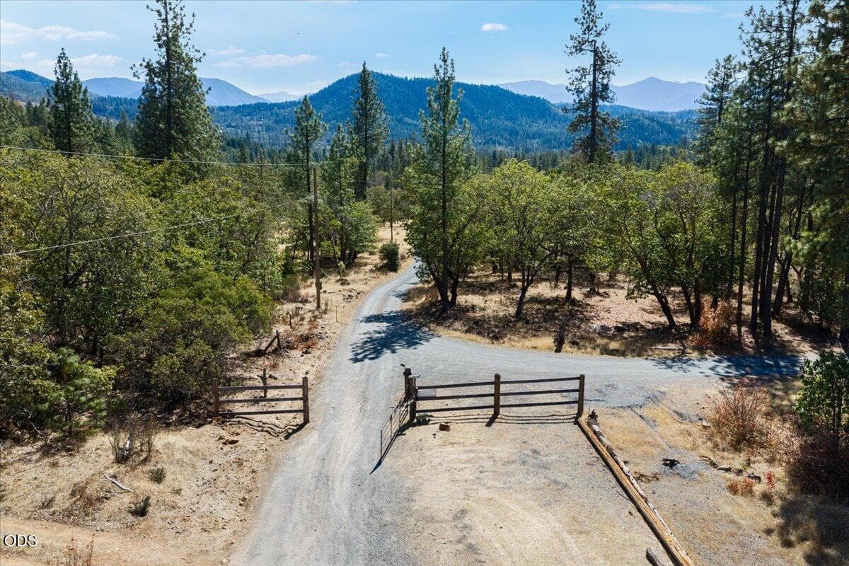 15-DJI_20260915135247_0111_D. Photo 3 of 23, Soldier Creek Road Unit Phase 1, Grants Pass, OR 97526