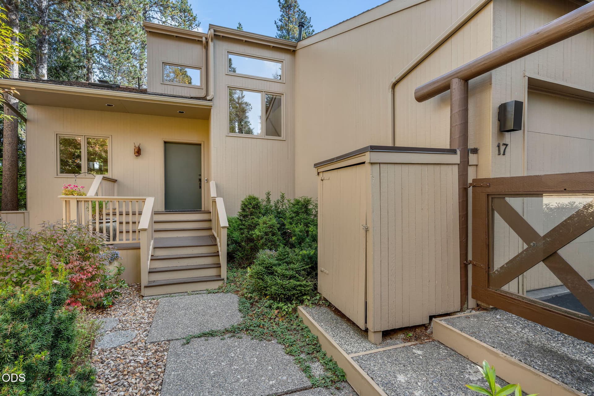 2026_09_21_57824_Alberello_Sunriver_Grou. Photo 4 of 42, 57824 Alberello Court, Sunriver, OR 97707