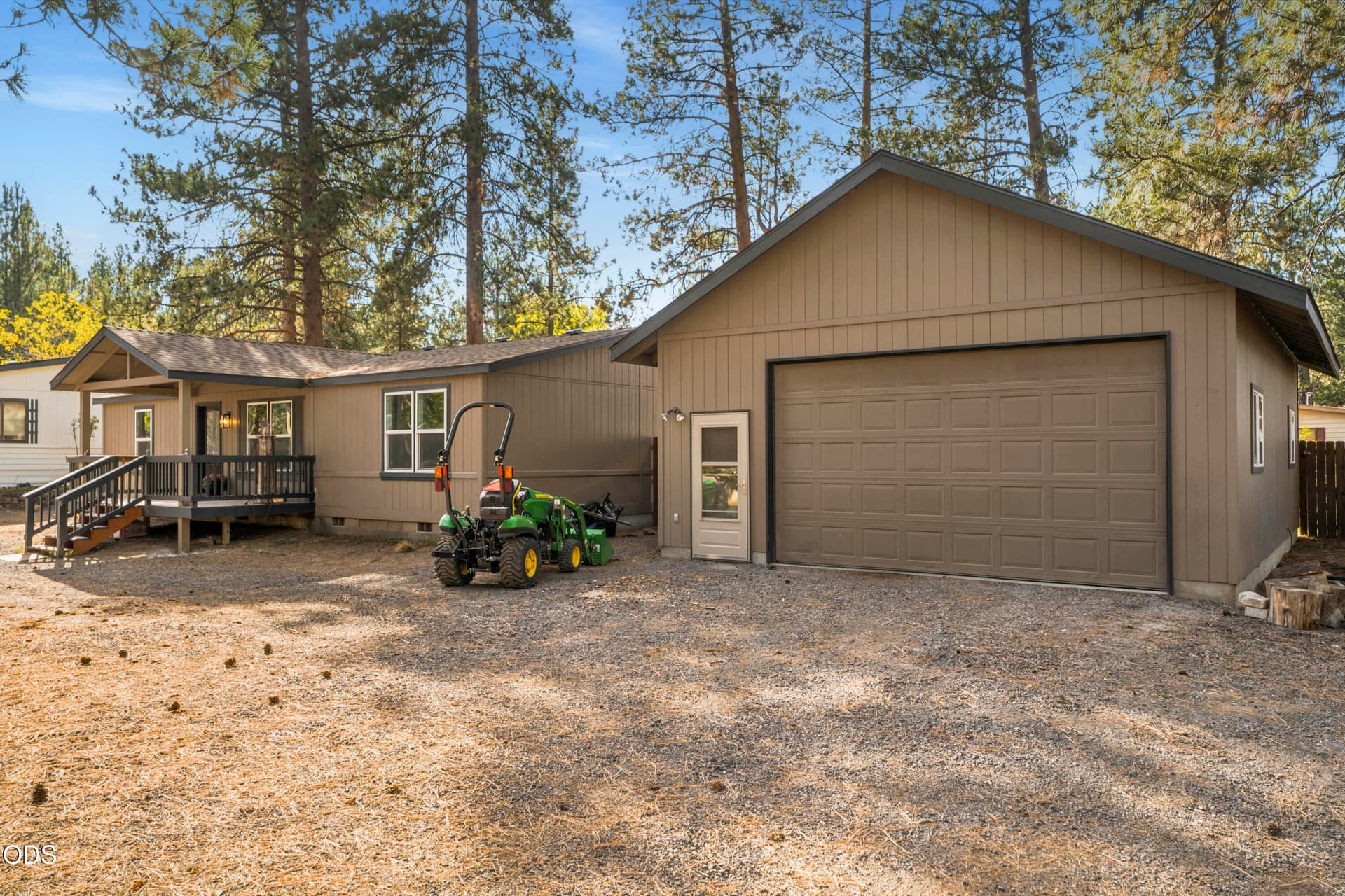 08-Exterior. Photo 2 of 20, 61025 Targee Drive, Bend, OR 97702