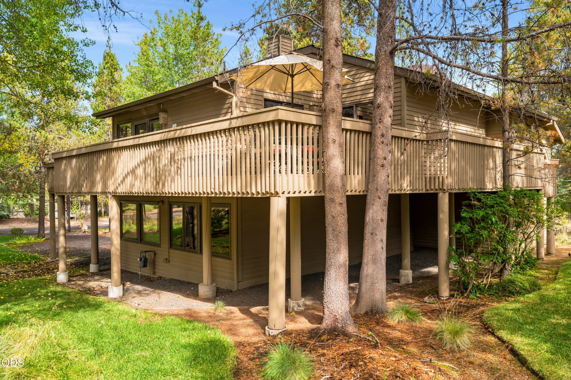 11-Exterior. Photo 5 of 46, 57676 Tan Oak Lane Unit 37, Sunriver, OR 97707