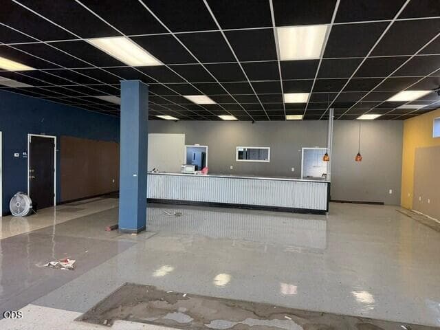 Miller paint int. Photo 4 of 8, 808 S Riverside Avenue, Medford, OR 97501