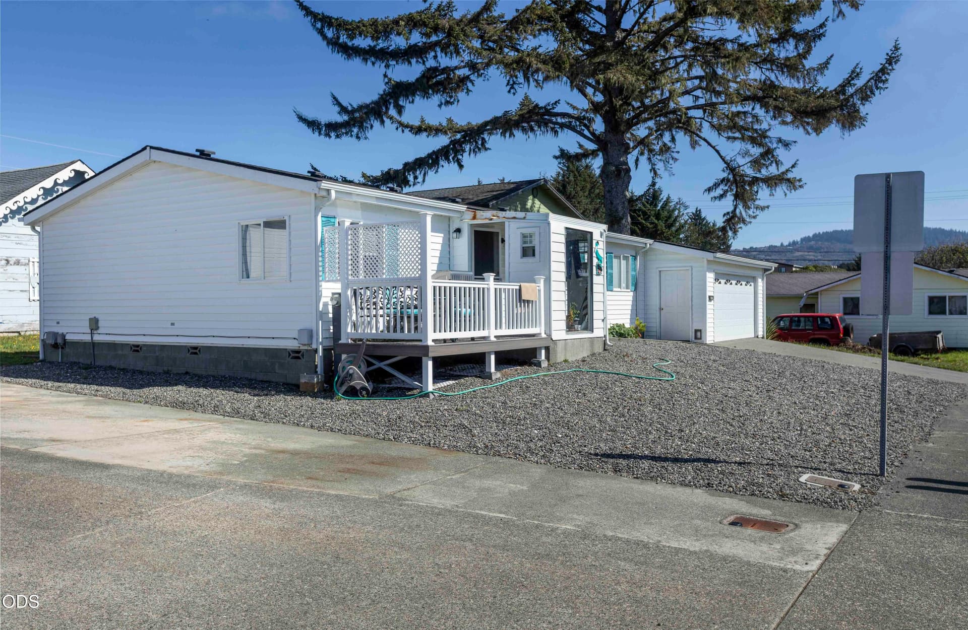 002LEFT. Photo 2 of 23, 1205 Rowland Lane, Brookings, OR 97415