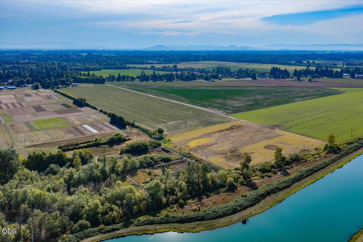 3. Photo 3 of 38, 0 Highway 20, Corvallis, OR 97330