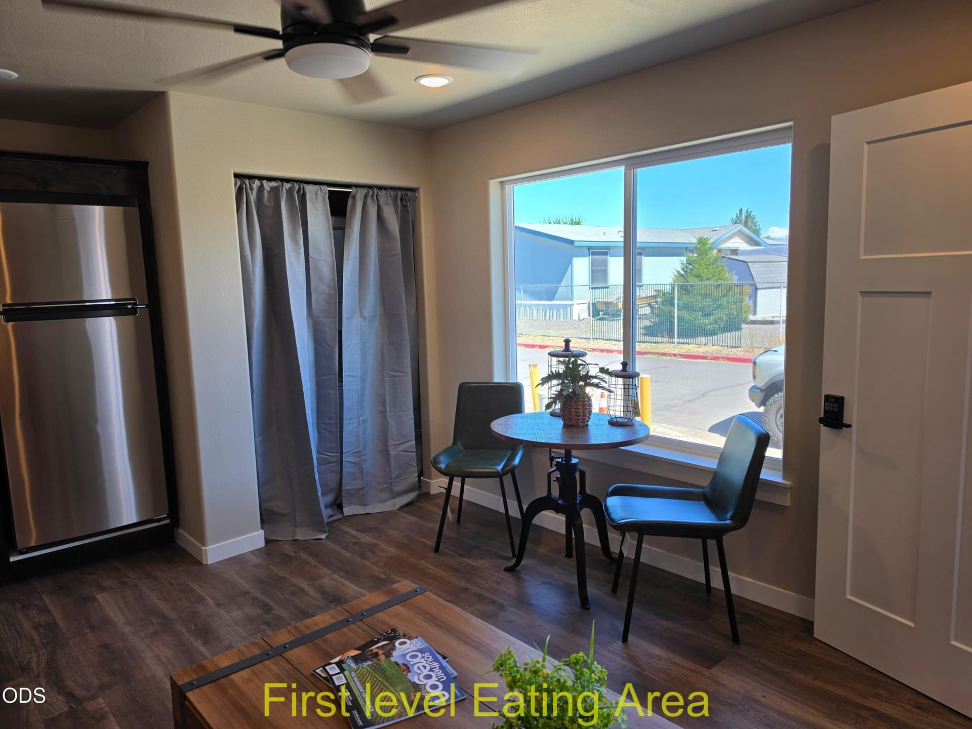 Lower level eating area. Photo 3 of 16, 7871 Houston Loop, White City, OR 97503