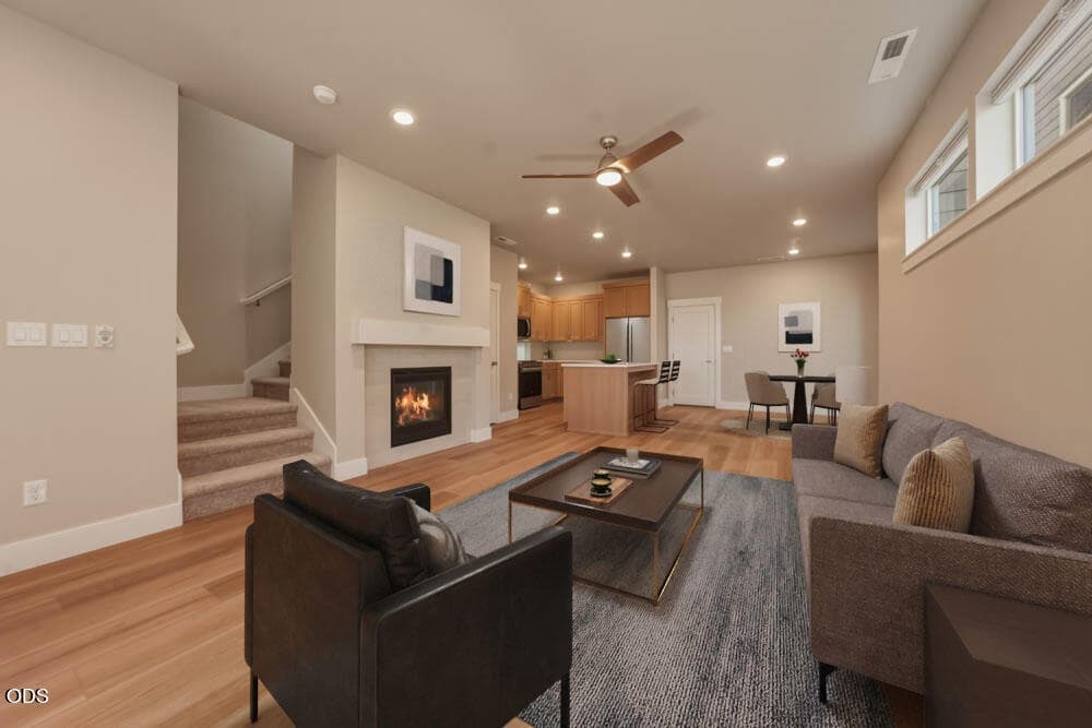 PT396-Paisley-M-Classic-GreatRoom. Photo 3 of 17, 3887 NE Petrosa Avenue, Bend, OR 97701