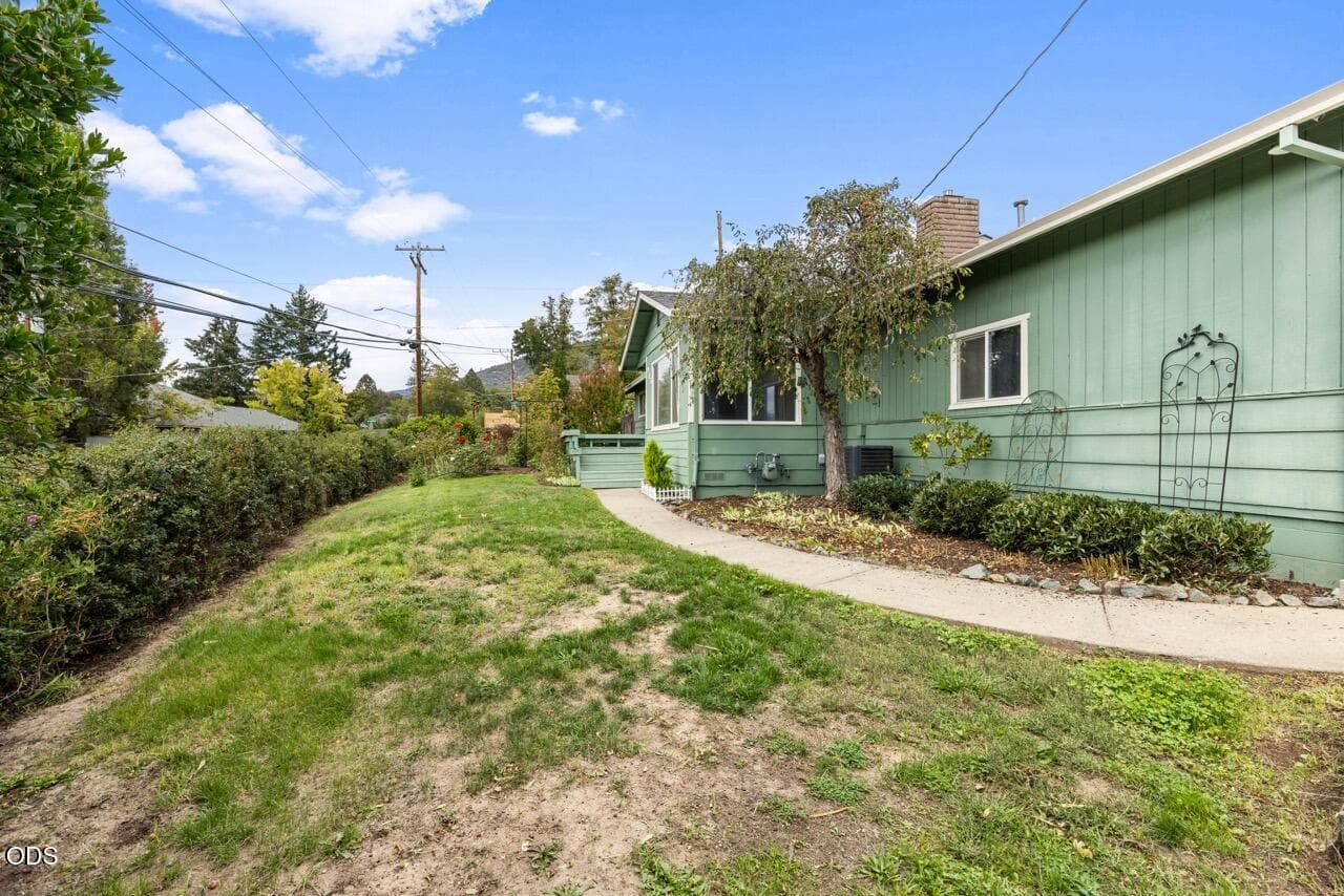 EP1A8729 Large. Photo 5 of 39, 945 NE Beacon Drive, Grants Pass, OR 97526