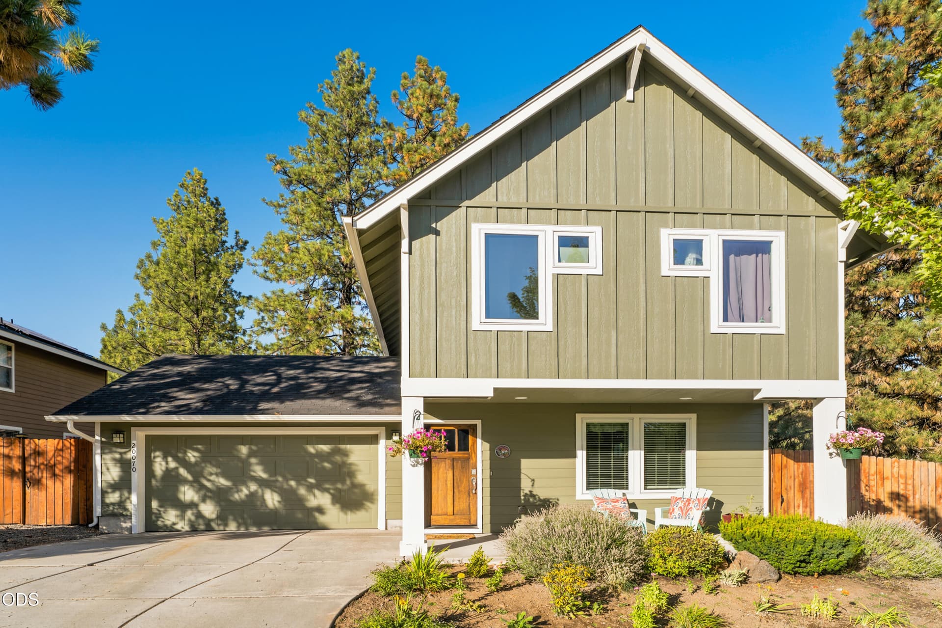 07-Exterior. Photo 3 of 32, 20070 SE Shady Pines Place, Bend, OR 97702