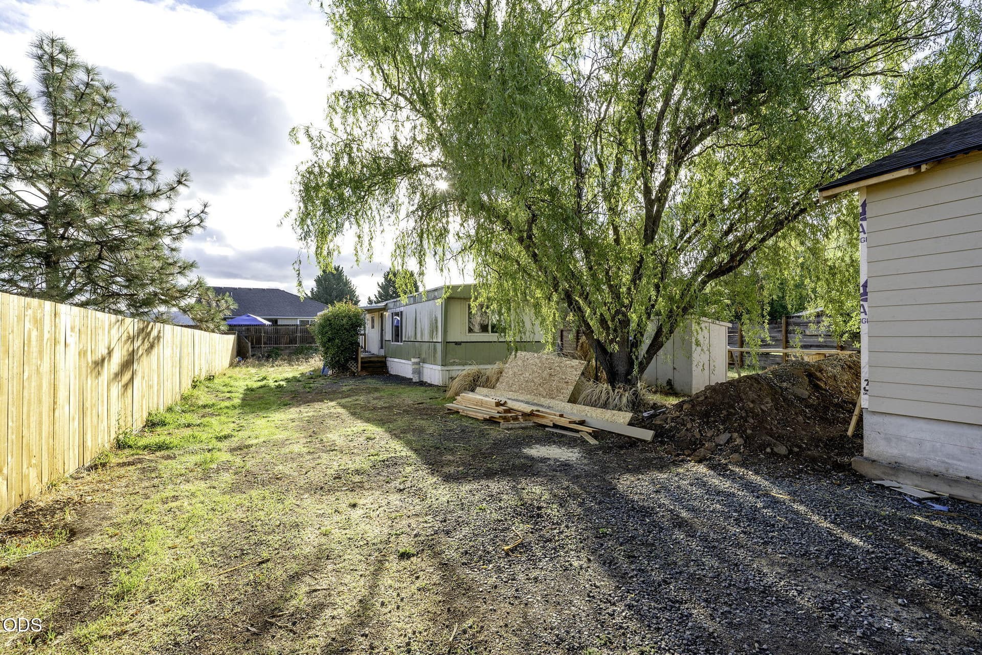 4-web-or-mls-Thomas004. Photo 5 of 9, 1295 Thomas Road, Medford, OR 97501
