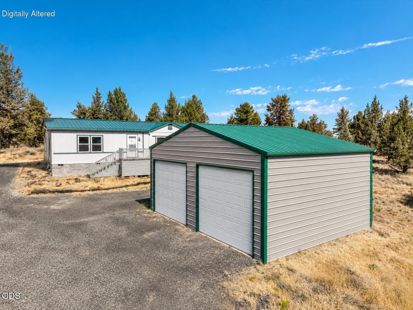 Front 3. Photo 3 of 24, 8628 SW Crater Loop Road, Terrebonne, OR 97760