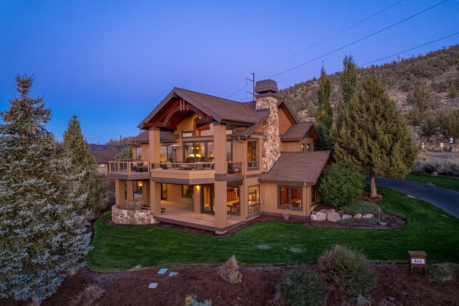 DJI_0088. Photo 1 of 123, 824 Highland View Loop, Redmond, OR 97756