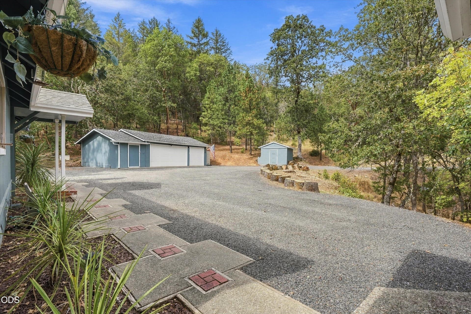 09-433 Hawksdale Dr-3. Photo 5 of 58, 433 Hawksdale Drive, Grants Pass, OR 97526