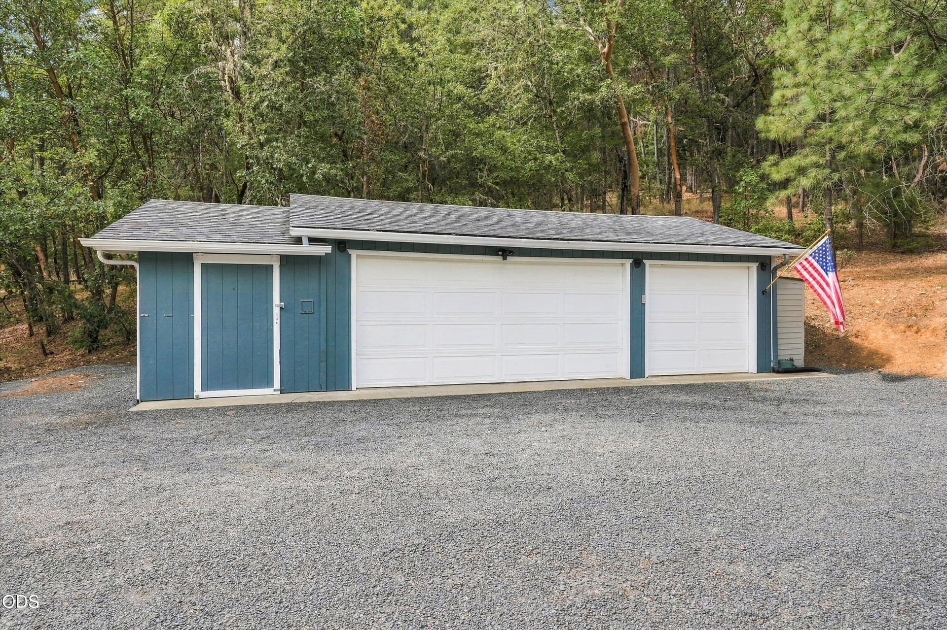 10-433 Hawksdale Dr-4. Photo 4 of 58, 433 Hawksdale Drive, Grants Pass, OR 97526