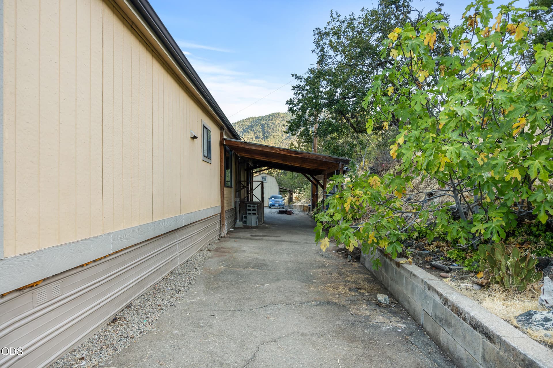 4_ 2549 granite hill rd-03. Photo 4 of 46, 2549 Granite Hill Road, Grants Pass, OR 97526