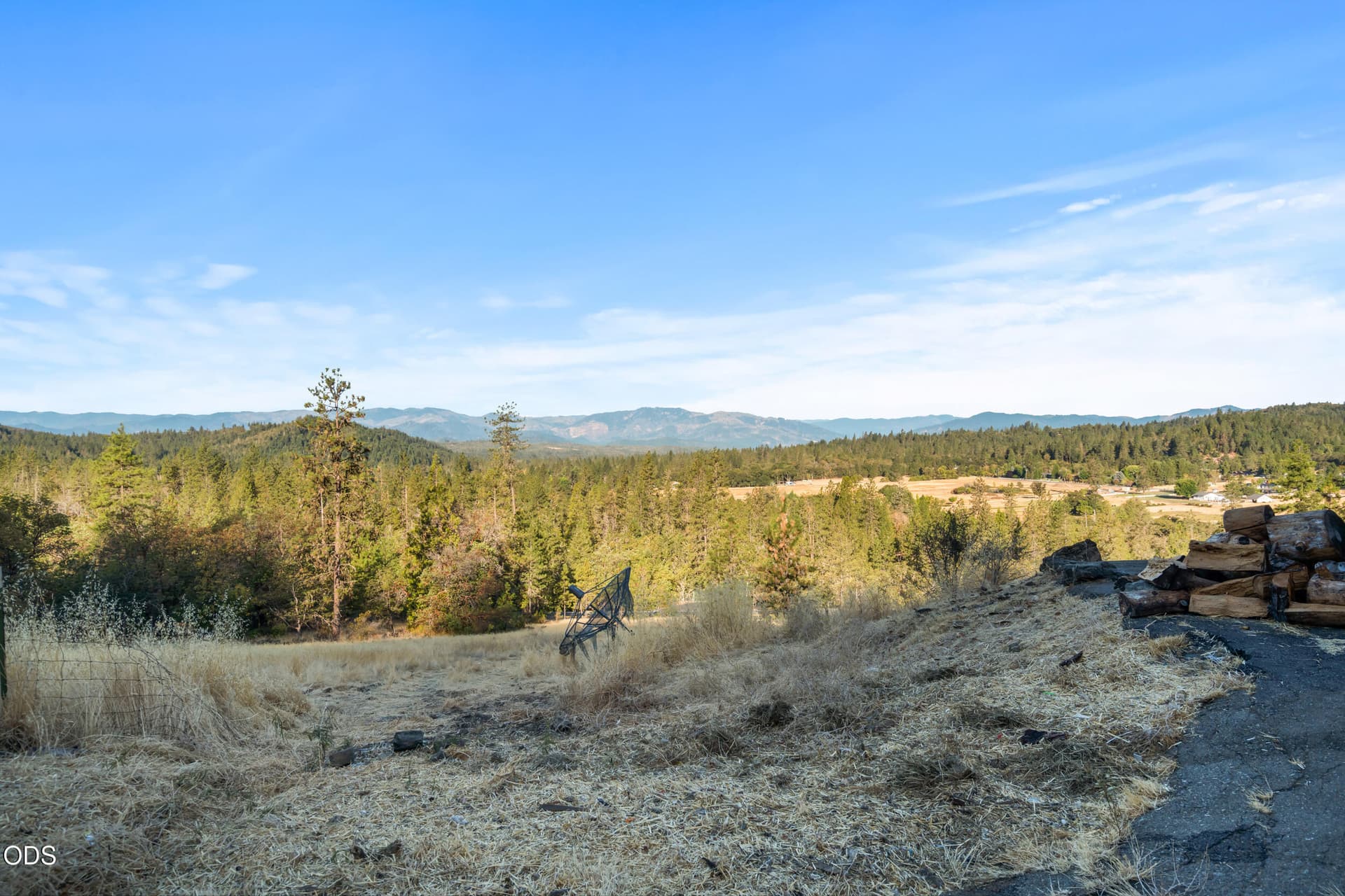 5_ 2549 granite hill rd-04. Photo 5 of 46, 2549 Granite Hill Road, Grants Pass, OR 97526