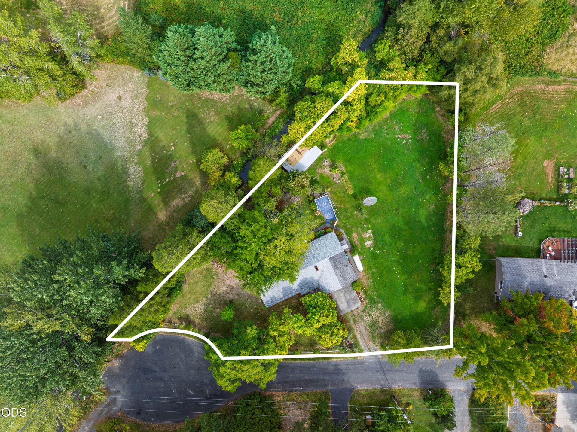 170SEAllenwoodDr-45. Photo 2 of 43, 170 Allenwood Drive, Grants Pass, OR 97527