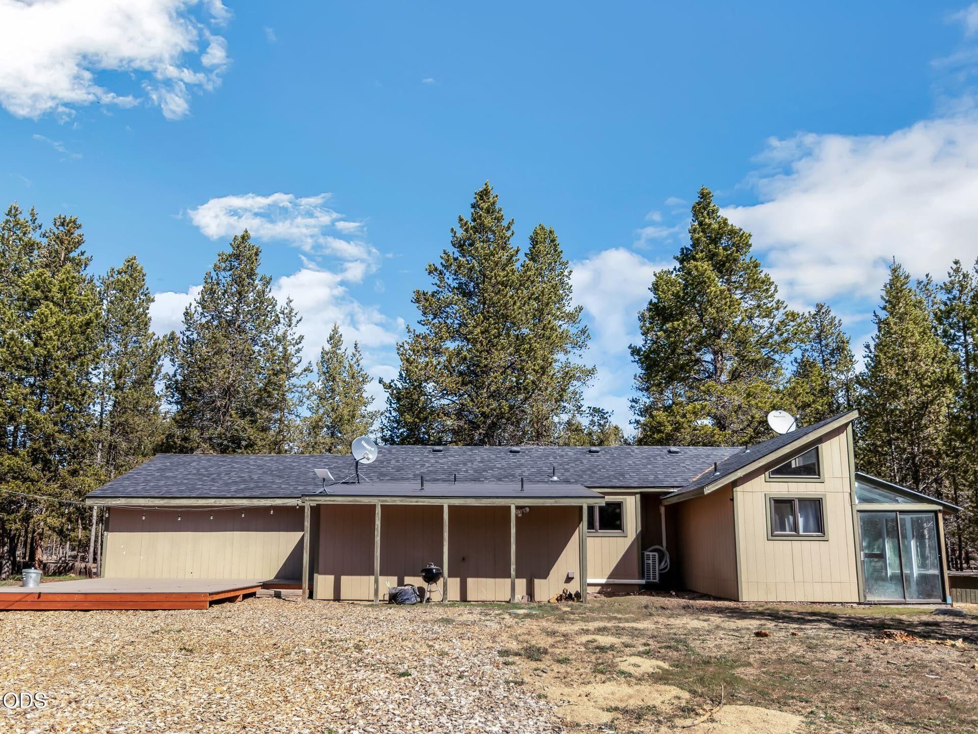 Back of House. Photo 3 of 36, 6508 Michael Road, La Pine, OR 97739