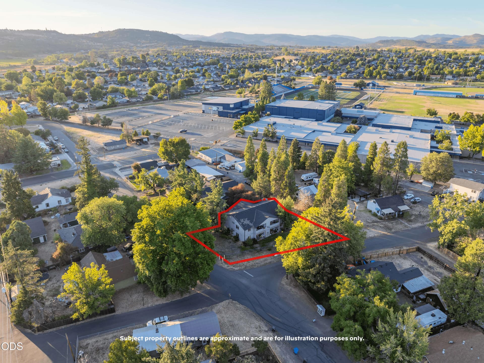 162-1. Photo 1 of 18, 162 Napa Street, Eagle Point, OR 97524