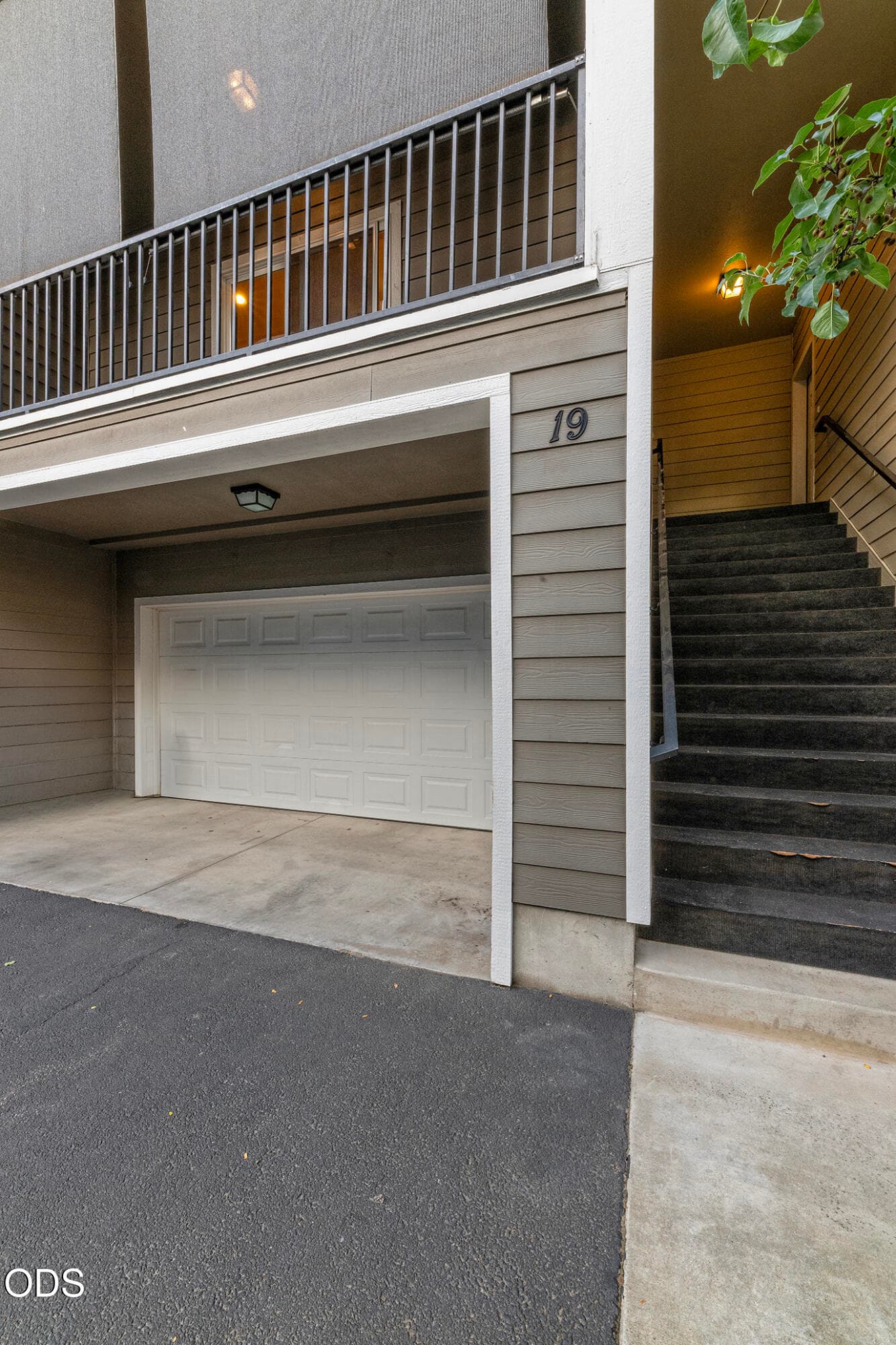 DSC_9397. Photo 2 of 34, 411 Berrydale Avenue Unit 19, Medford, OR 97501