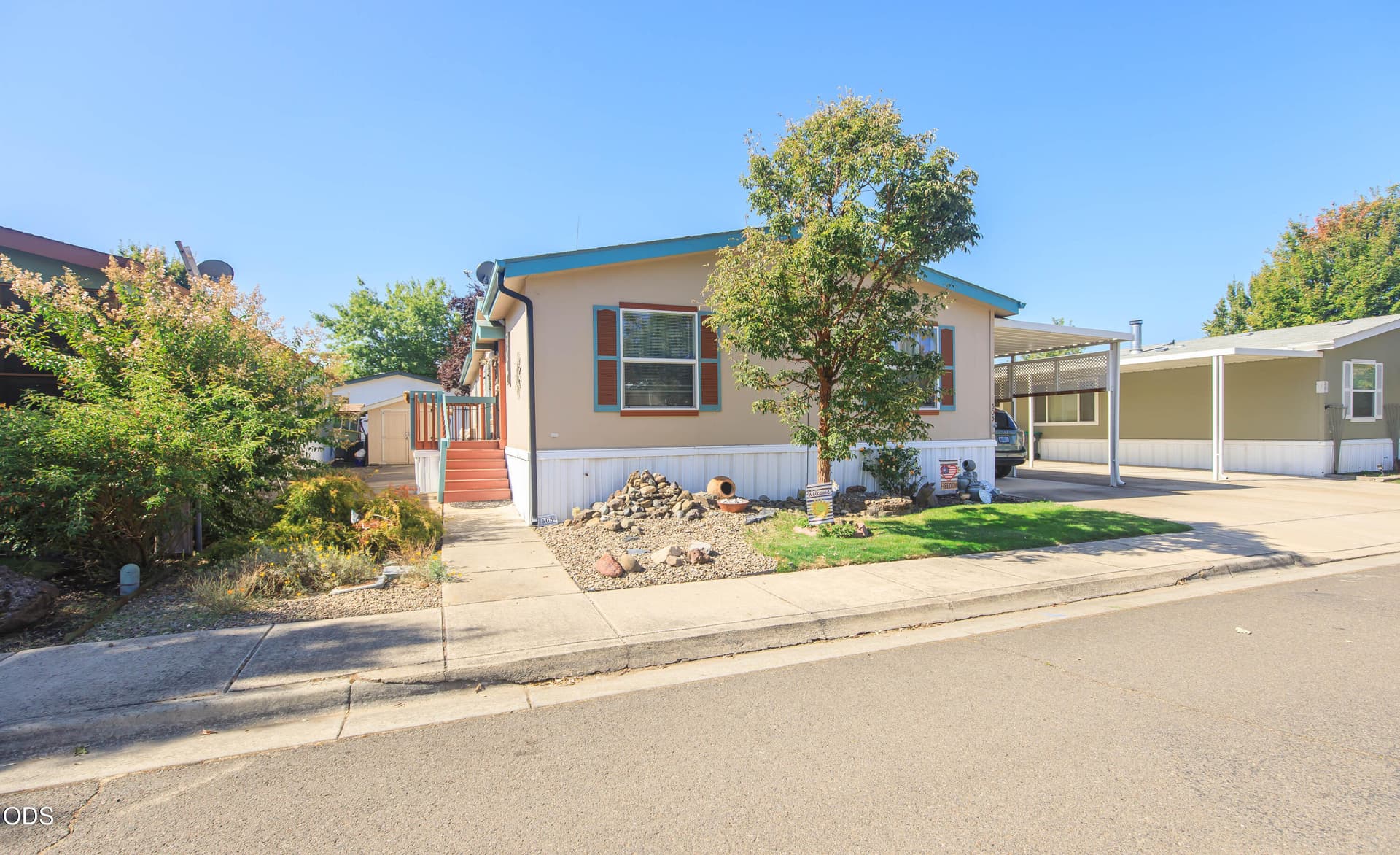 Front view. Photo 1 of 32, 10 E South Stage Road Unit SPC 505, Medford, OR 97501