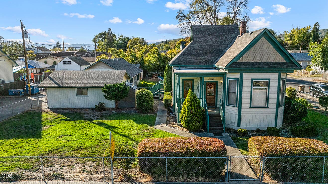 DJI_20260923171119_0016_D. Photo 1 of 51, 411 NW E Street, Grants Pass, OR 97526