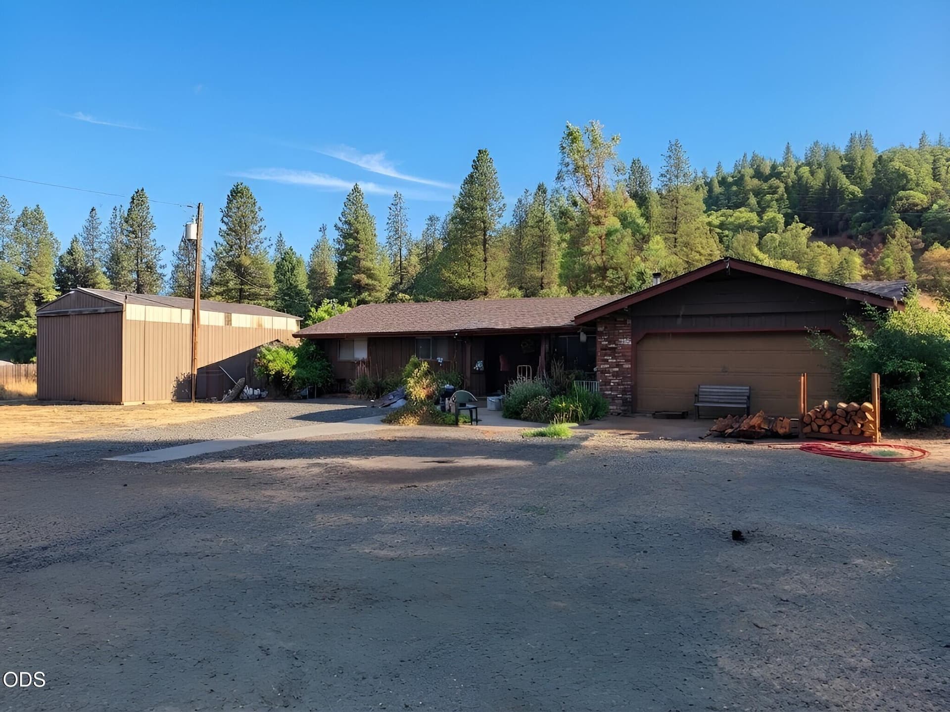 31ecde3f9a18065781026bac035fd4e1fd8fe811. Photo 1 of 12, 1760 Placer Road, Wolf Creek, OR 97497