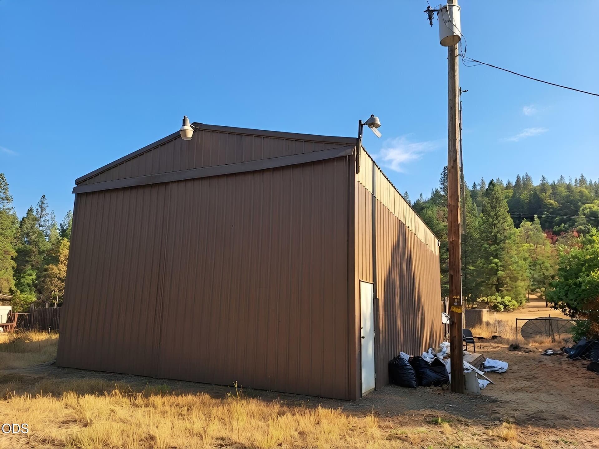 71df651040dd96ab80de8b7c13e2e127f8da4939. Photo 3 of 12, 1760 Placer Road, Wolf Creek, OR 97497
