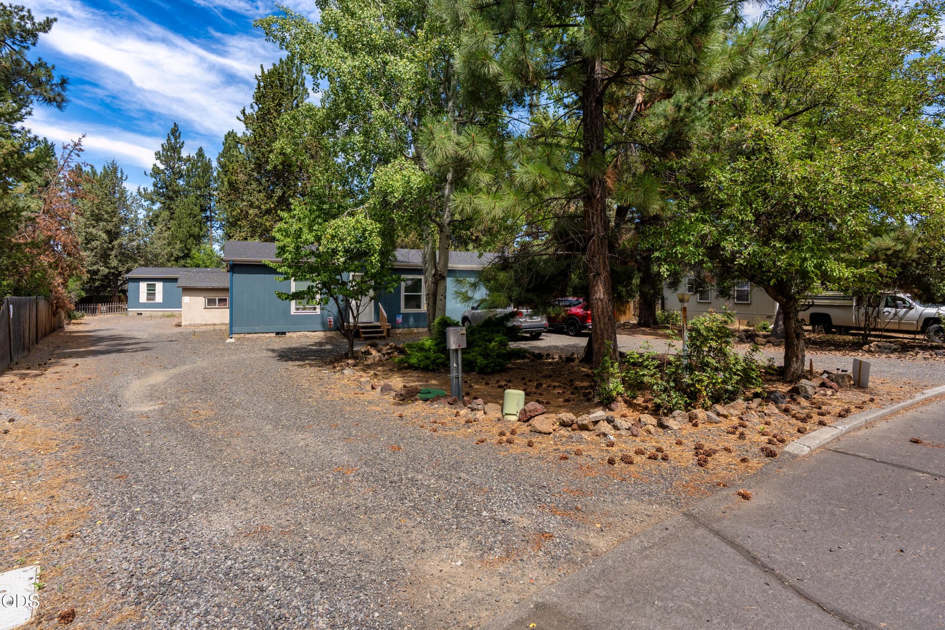 102_Chuckanut_Pro Property Photos_Bend R. Photo 3 of 36, 61071 Chuckanut Drive, Bend, OR 97702