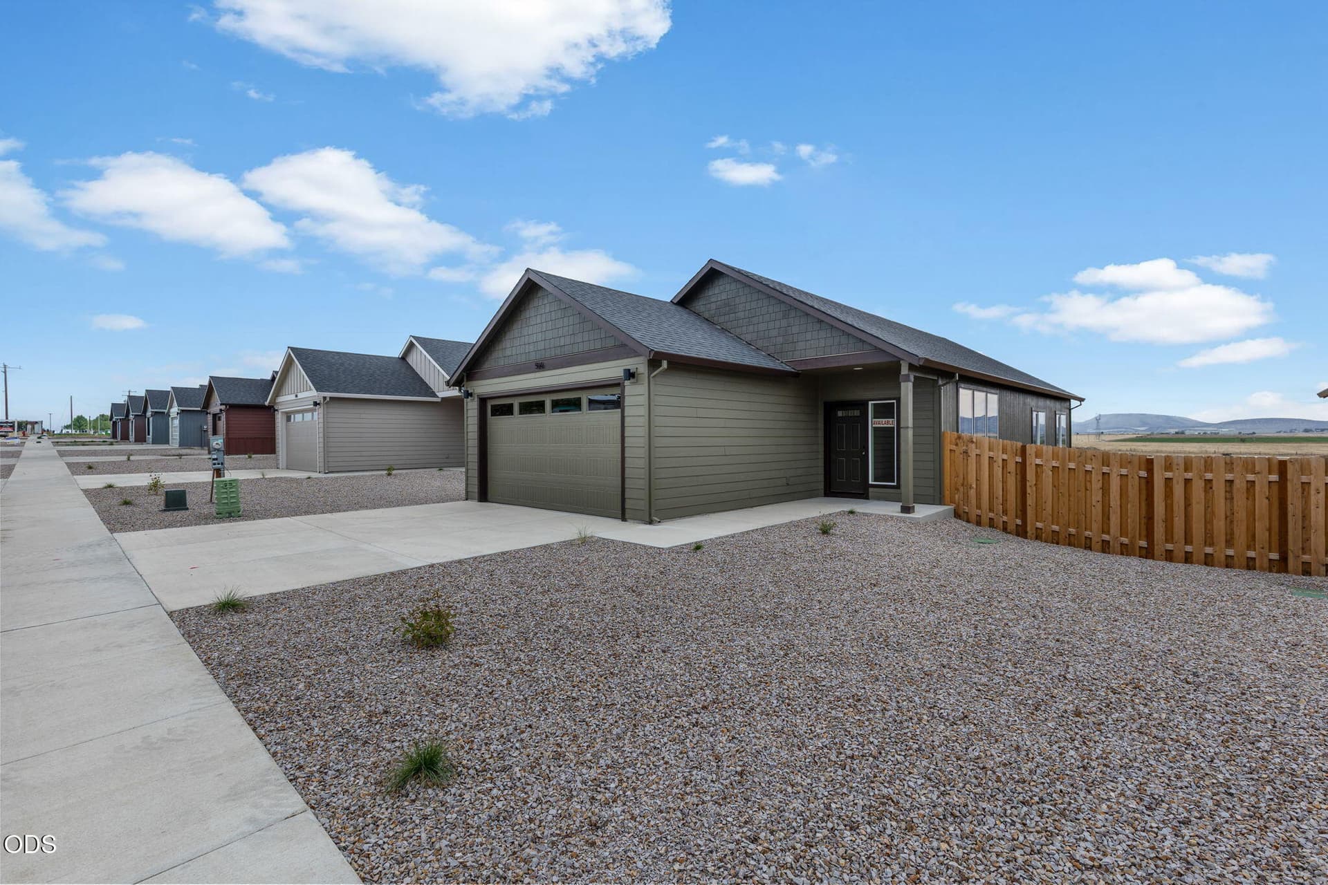 2. Photo 2 of 19, 506 SW 6th Street Unit Lot 7, Metolius, OR 97741