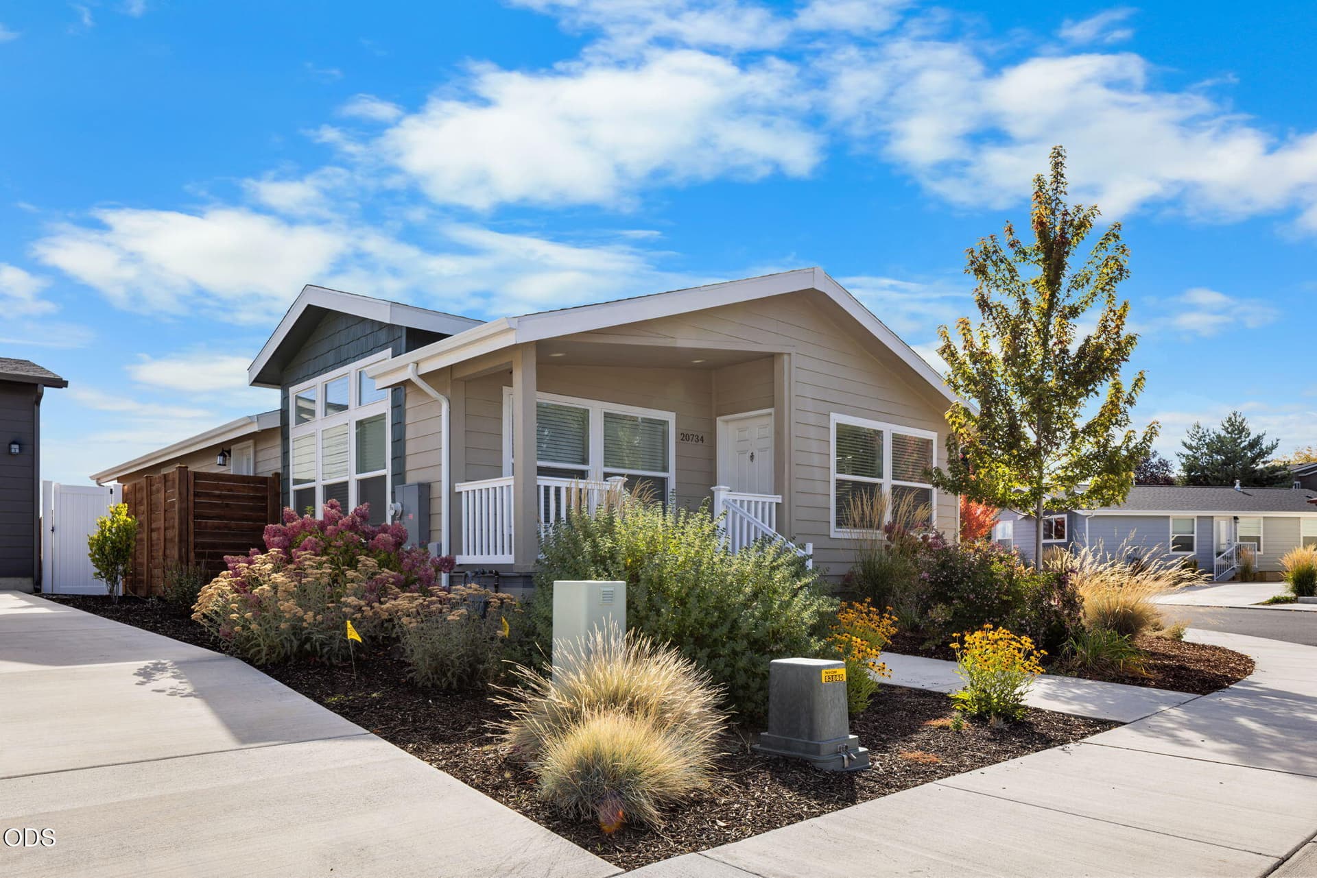 2-web-or-mls-_E0A4819. Photo 2 of 32, 20735 My Longest Way Unit Spc 57, Bend, OR 97701