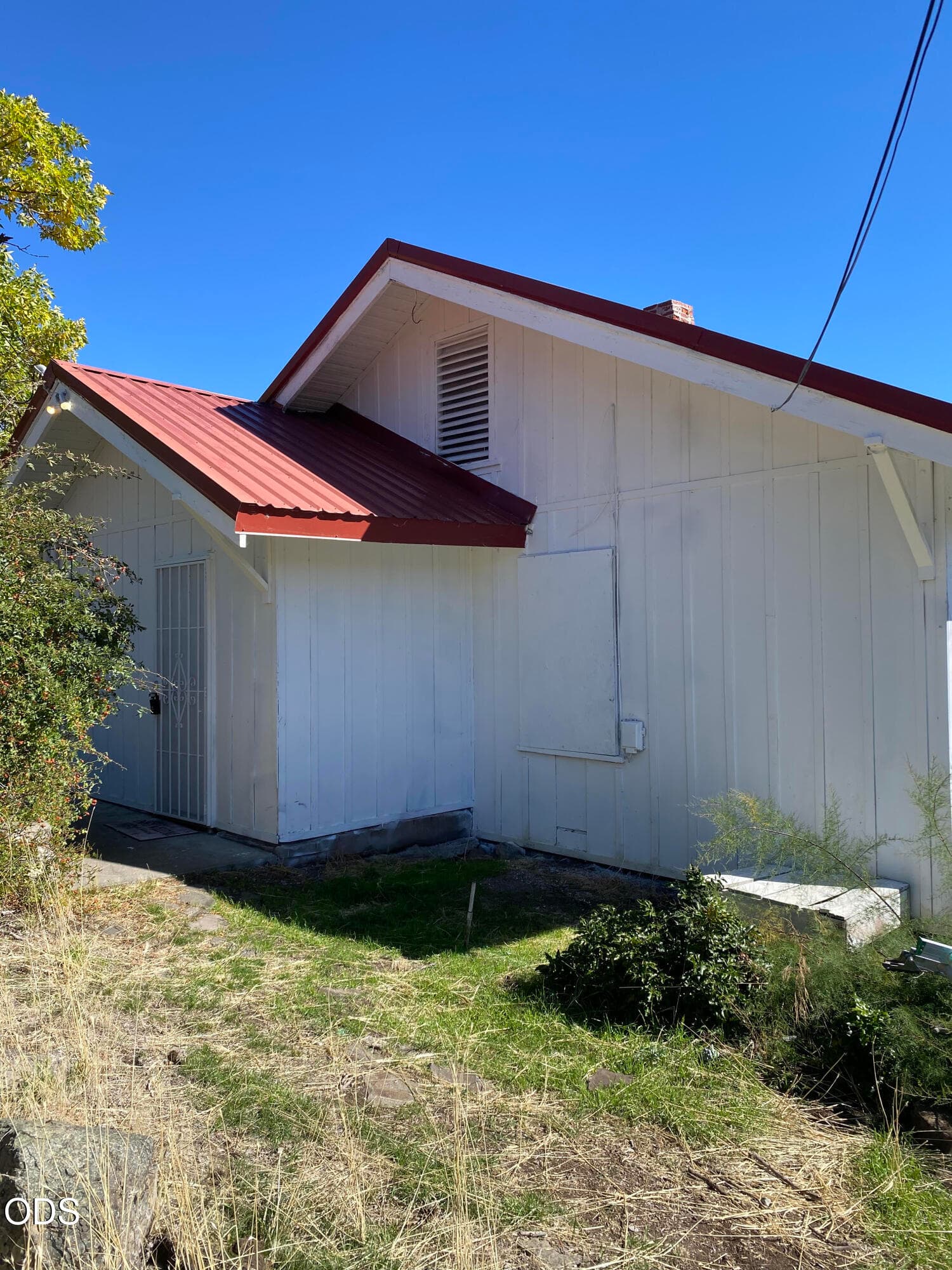 21. Photo 3 of 27, 700 Stanford Street, Klamath Falls, OR 97601