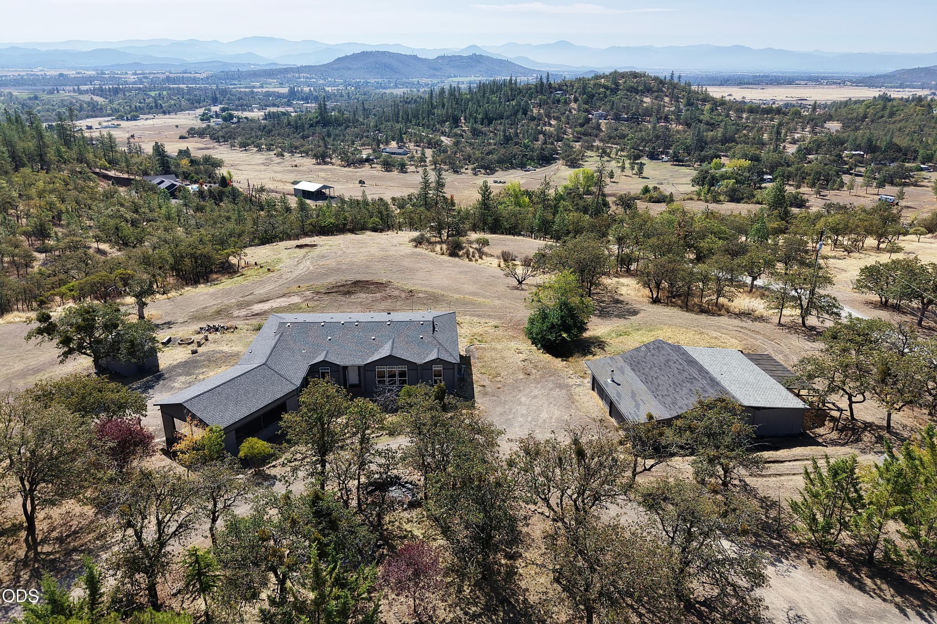 Aerial. Photo 2 of 69, 1234 Wedgewood Drive, Eagle Point, OR 97524