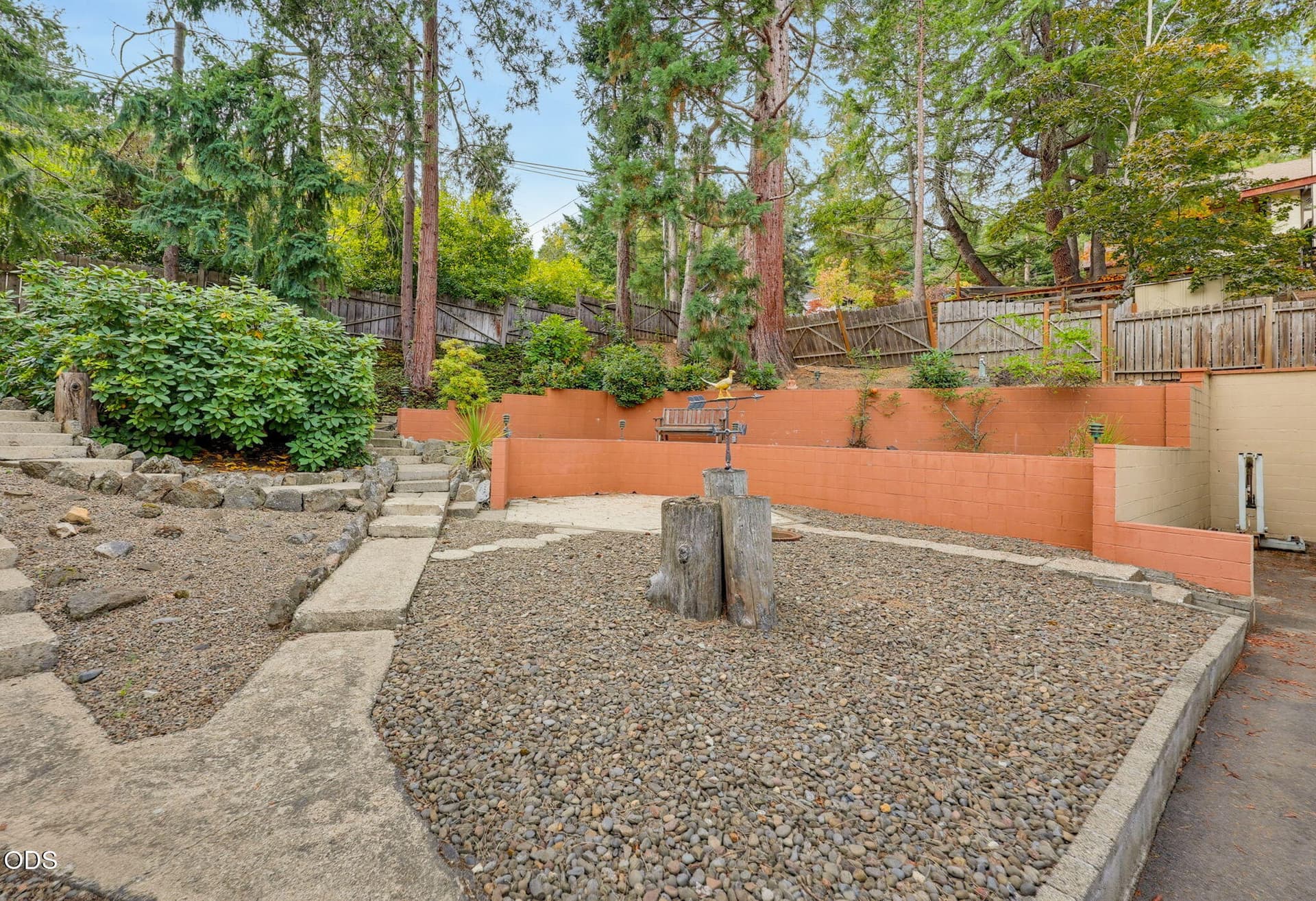 3. Photo 4 of 72, 1395 Woodland Drive, Ashland, OR 97520