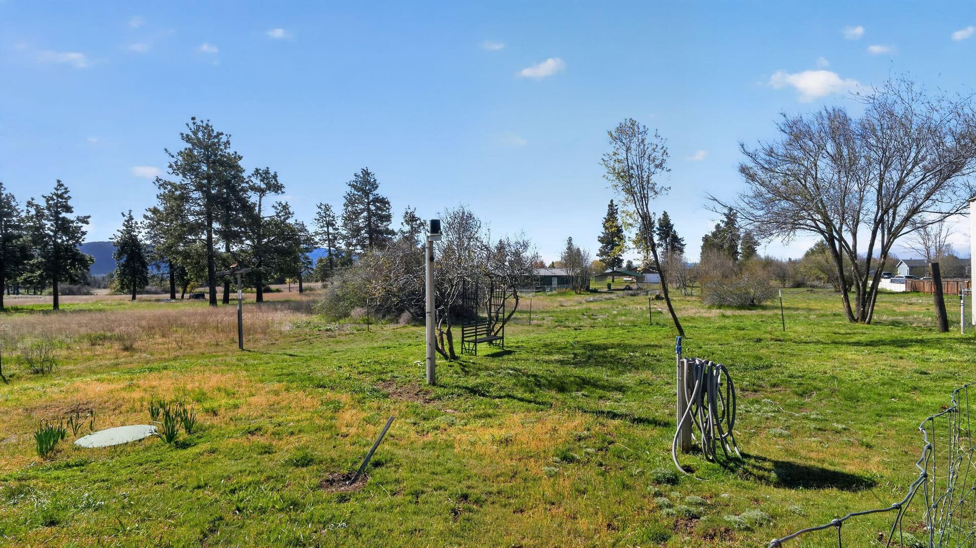 06_2586_Meadowview_Dr_Chiloquin_OR_97624. Photo 2 of 4, 34693 Kerry Drive, Chiloquin, OR 97624