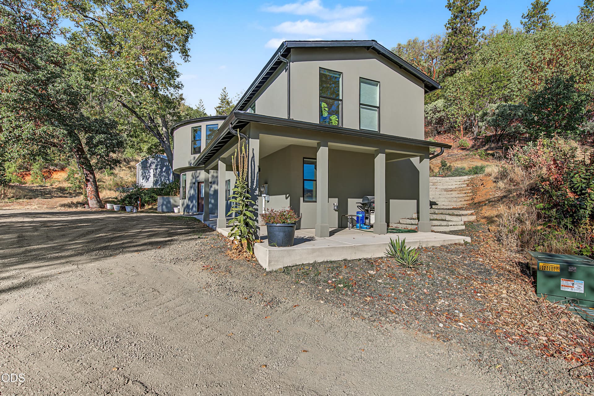 9R9A5984. Photo 4 of 71, 1650 Neil Creek Road, Ashland, OR 97520