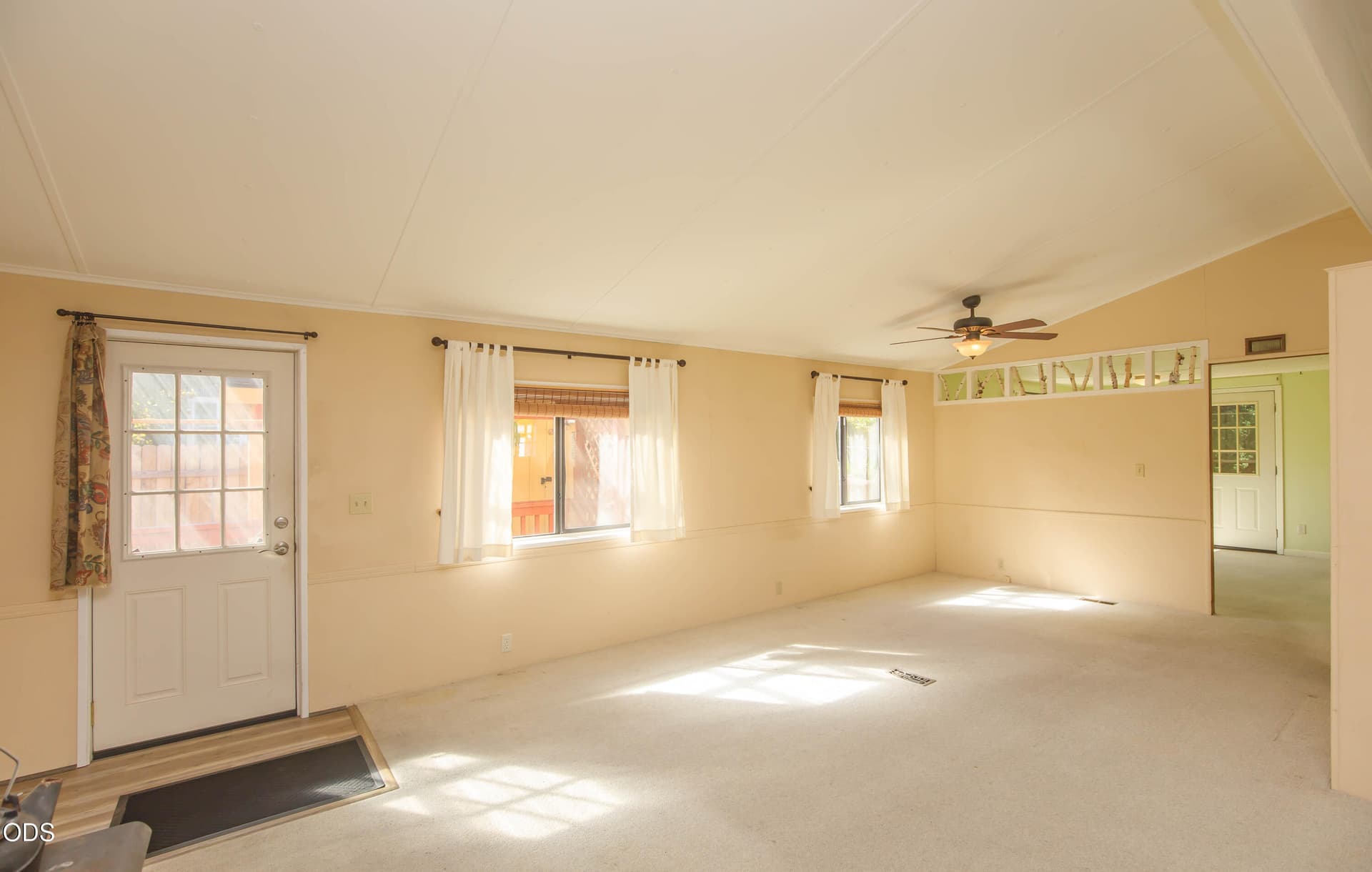 Front door. Photo 4 of 39, 321 Clay Street Unit SPC 47, Ashland, OR 97520