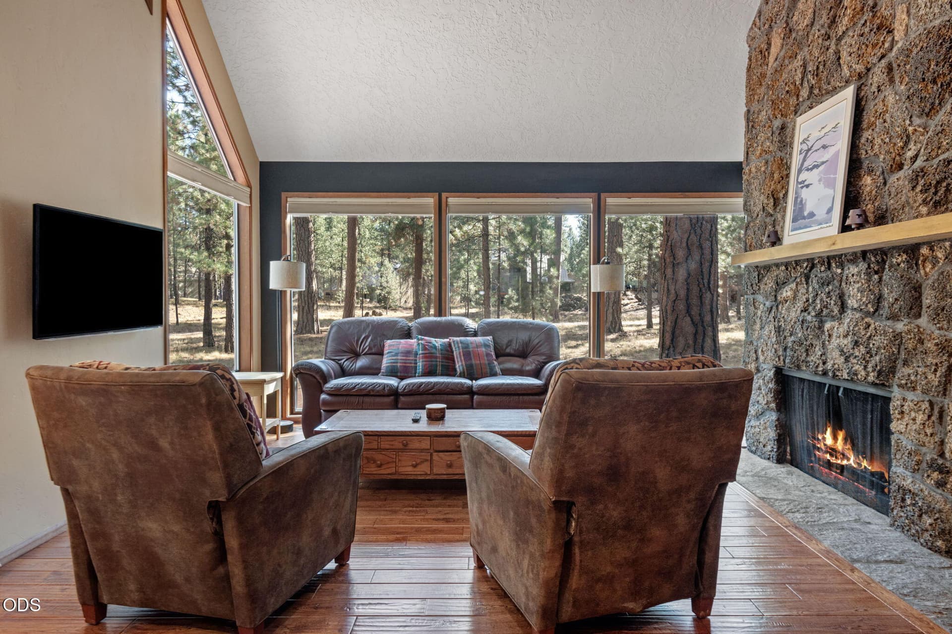 Views Common Area. Photo 3 of 38, 70616 Heather Unit SM 198, Black Butte Ranch, OR 97759