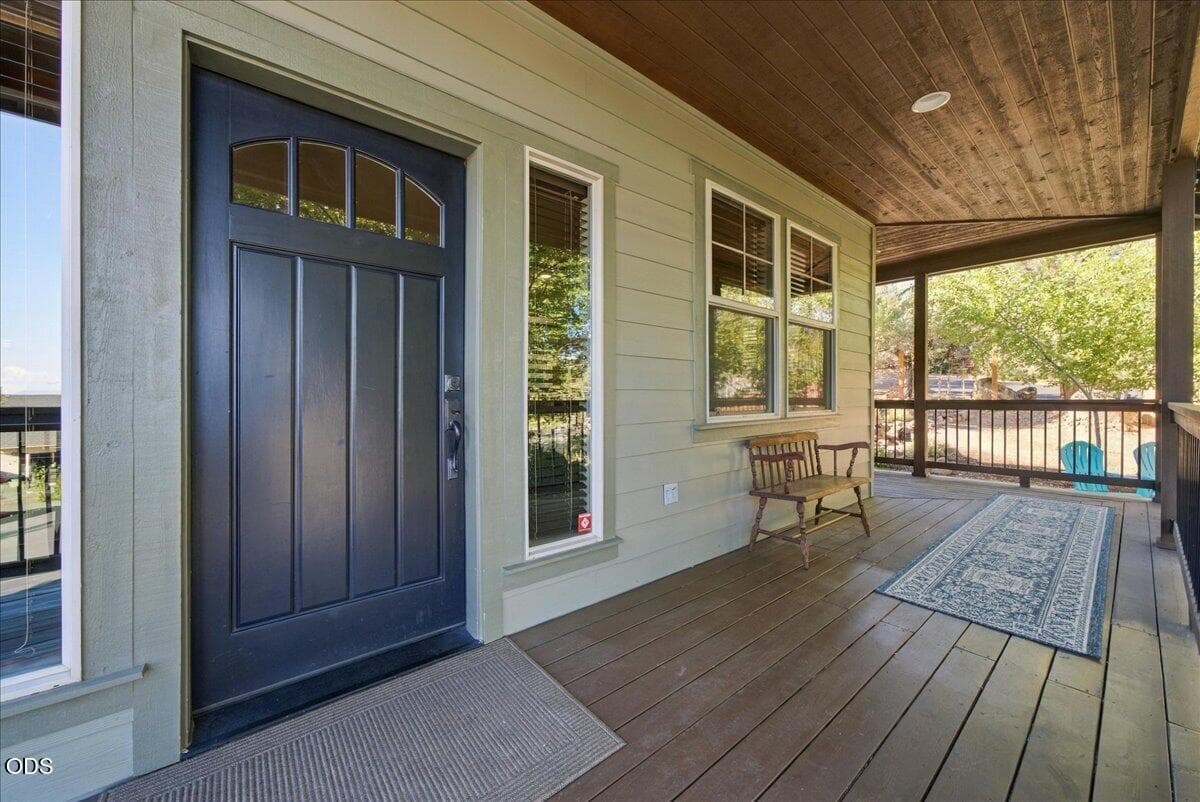 005-Pacific_Shoots_03567. Photo 5 of 50, 3750 SW Crest Court, Redmond, OR 97756