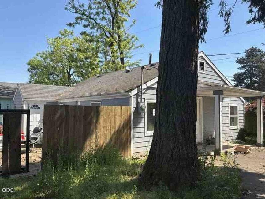 P115FHO-1. Photo 2 of 4, 1534 SE 176th Avenue, Portland, OR 97233