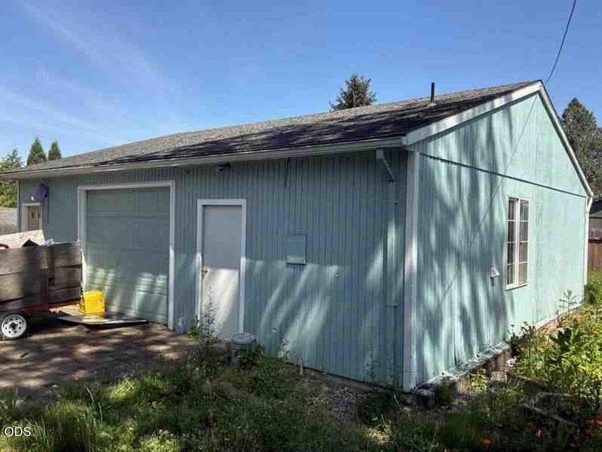 P115FHO-24. Photo 4 of 4, 1534 SE 176th Avenue, Portland, OR 97233