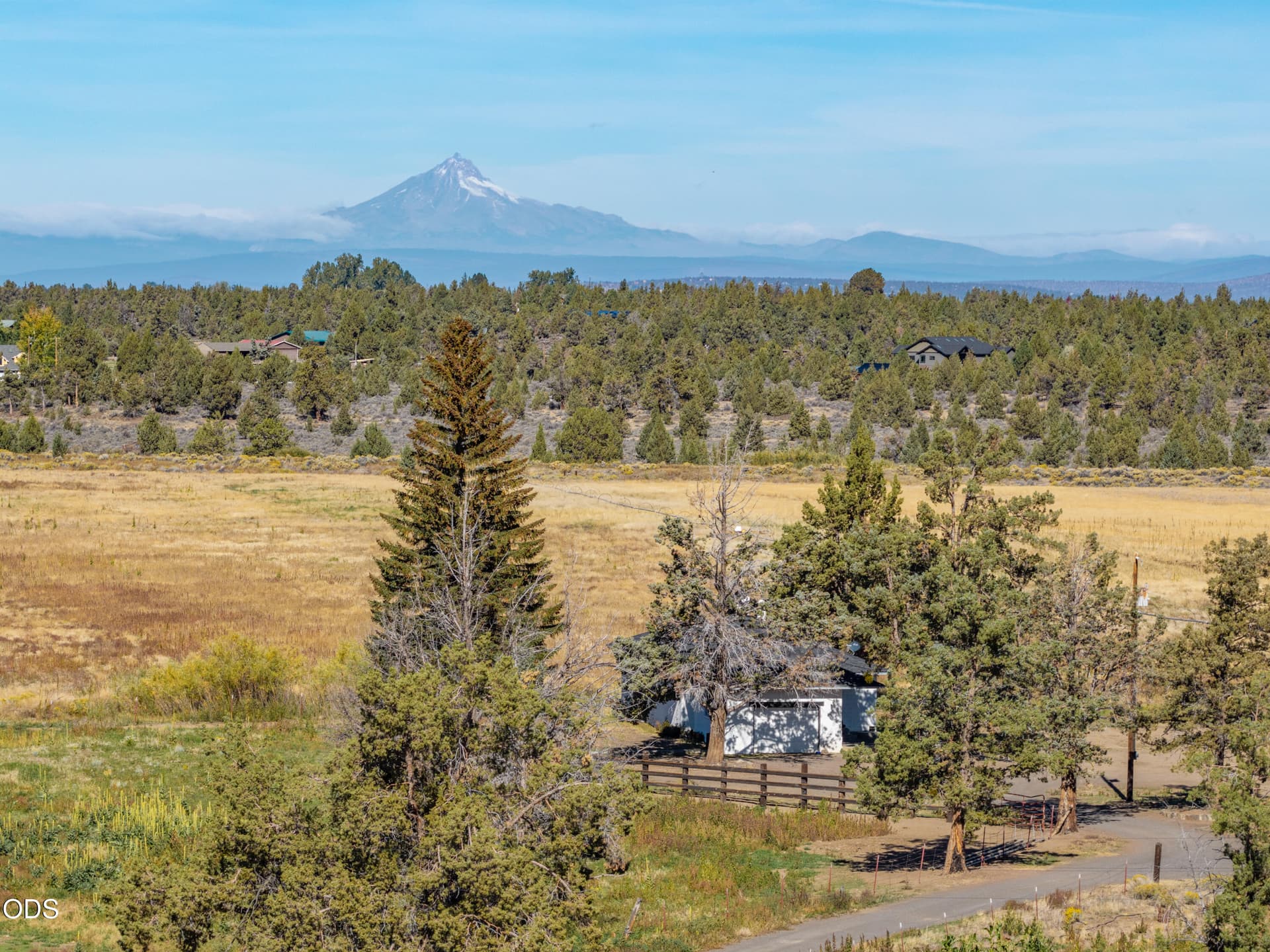 23456 US 2000014. Photo 2 of 15, 23456 Highway 20, Bend, OR 97701