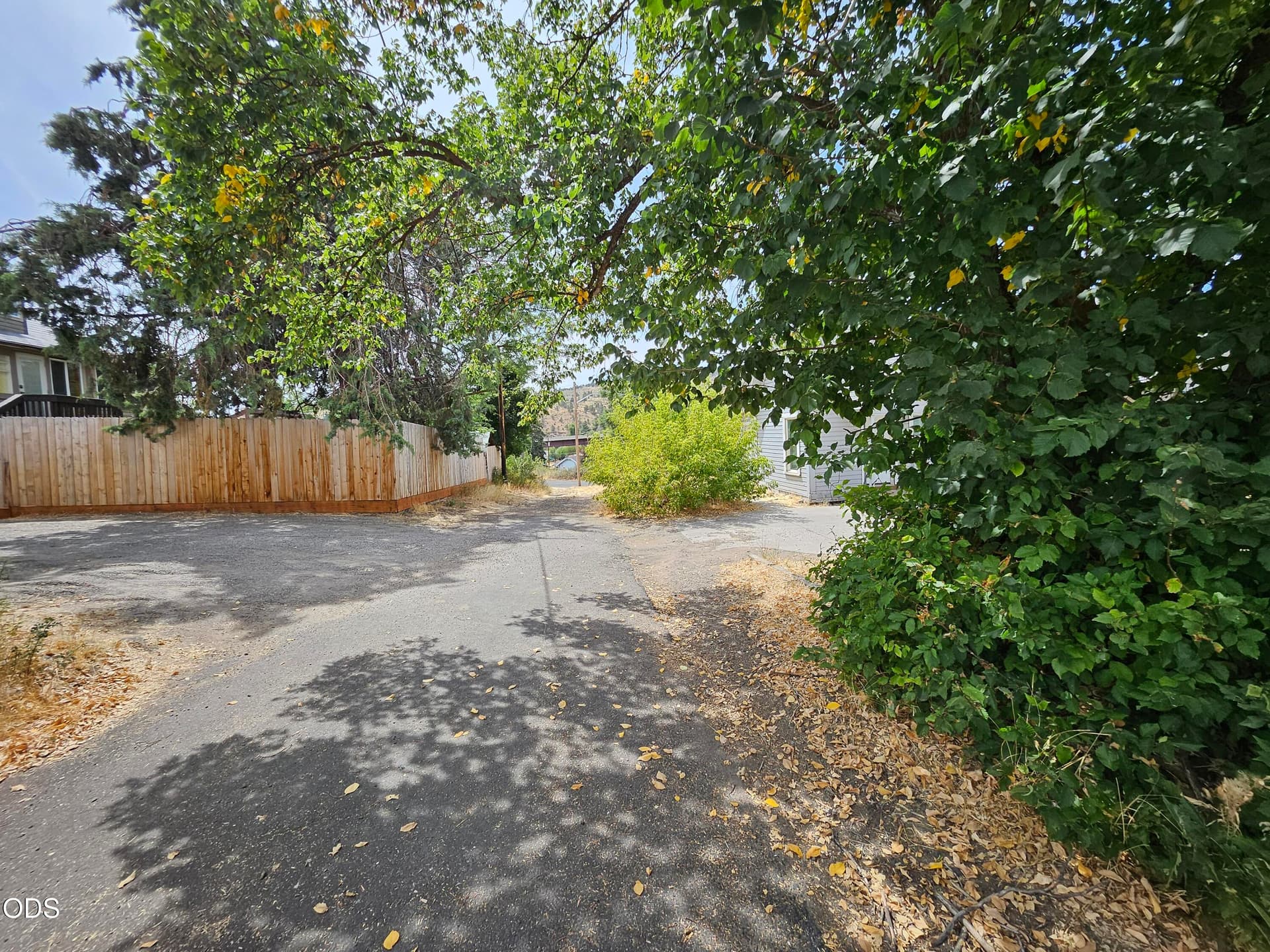 BAck alley to additional parking. Photo 4 of 4, 133 Grant Street, Klamath Falls, OR 97601