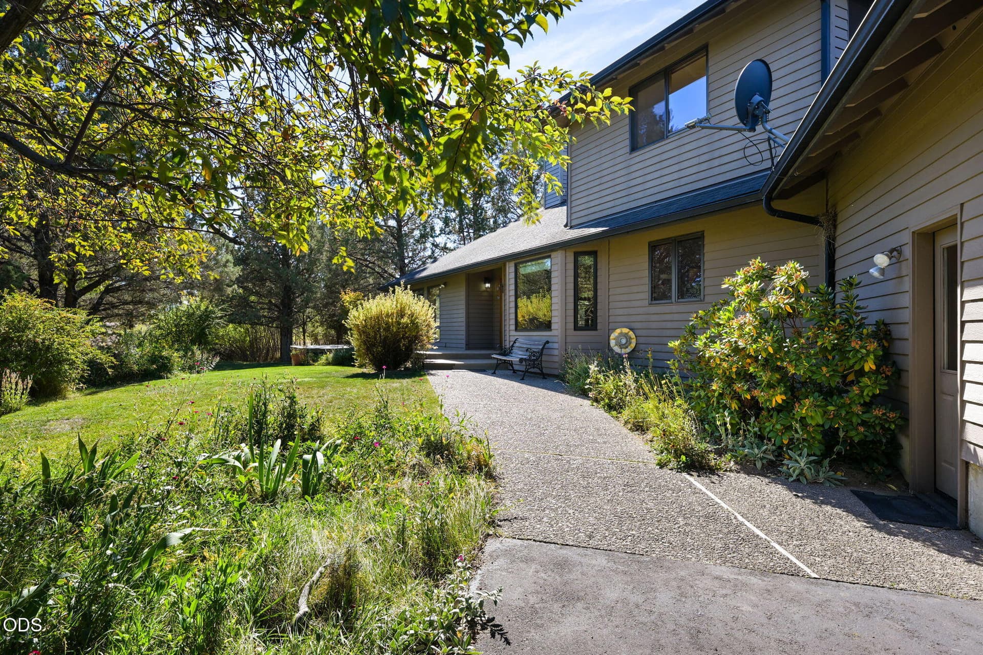 61330-Larsen-Rd-Bend-OR-97702-157. Photo 3 of 60, 61330 Larsen Road, Bend, OR 97702