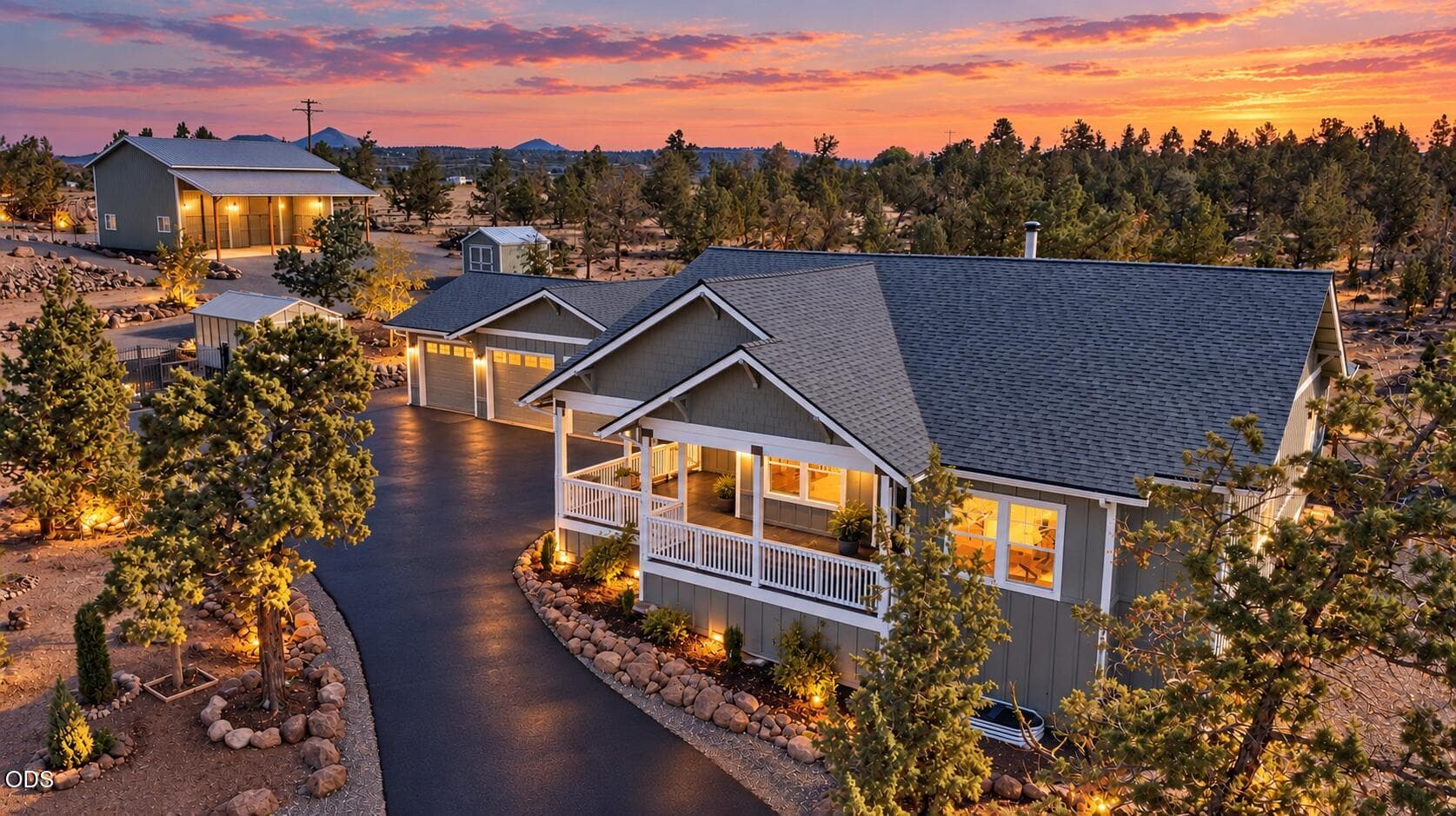 Twilight Craftsman Home and Rustic Works. Photo 3 of 55, 3957 NW 39th Drive, Redmond, OR 97756