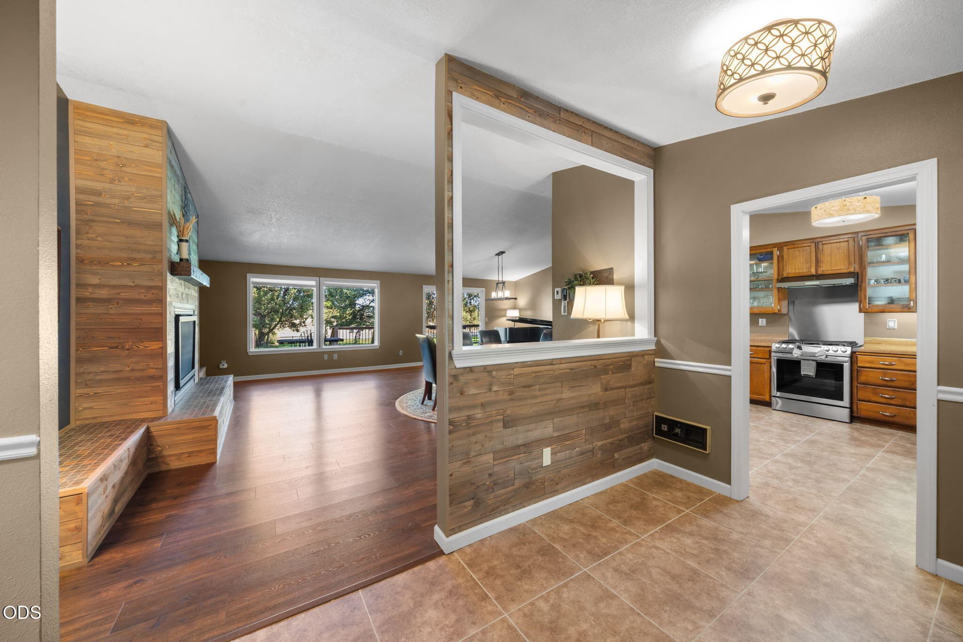 Entrance. Photo 3 of 39, 20466 Mainline Road, Bend, OR 97702