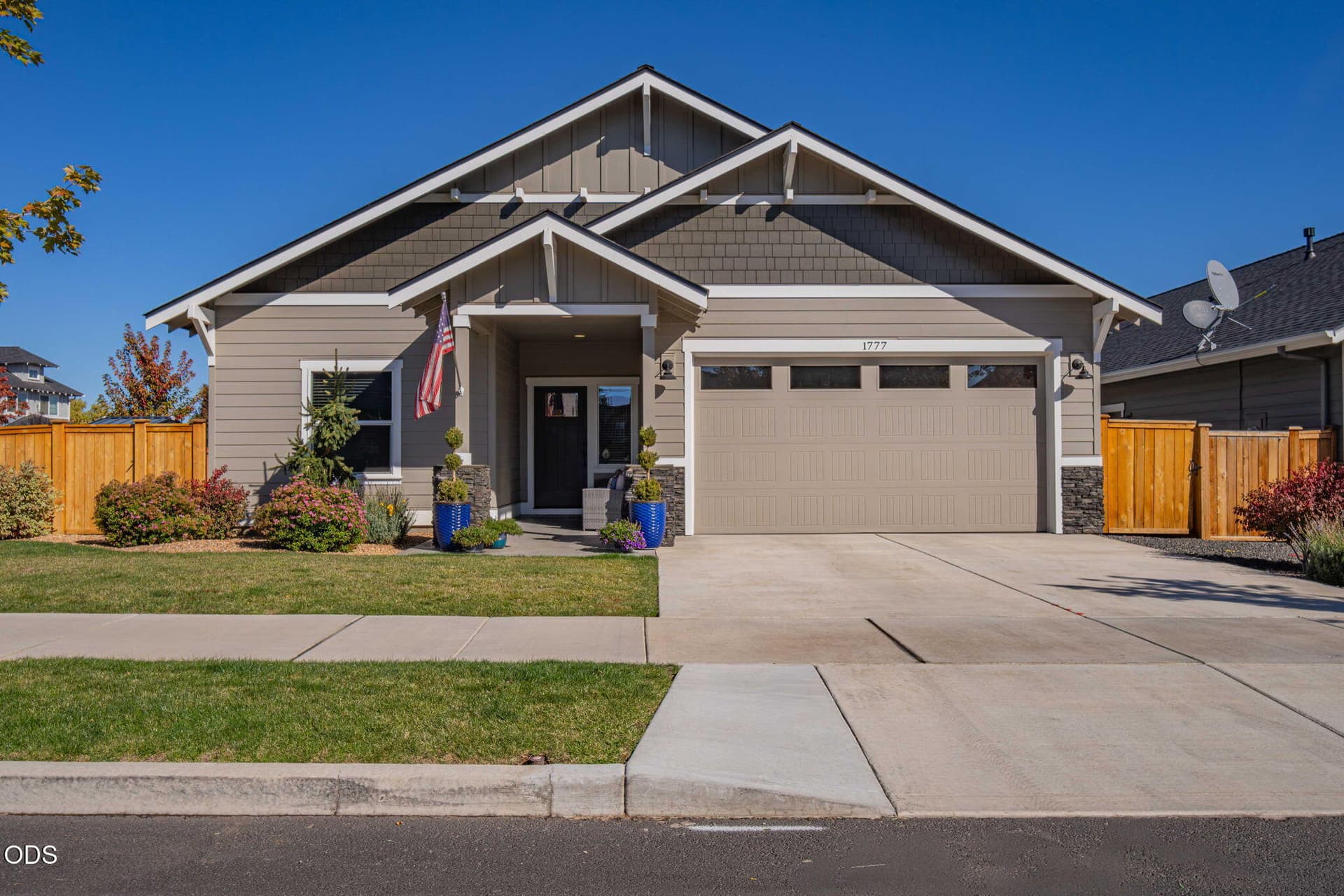 4-web-or-mls-1777 NW Hemlock-03. Photo 4 of 48, 1777 NW Hemlock Avenue, Redmond, OR 97756