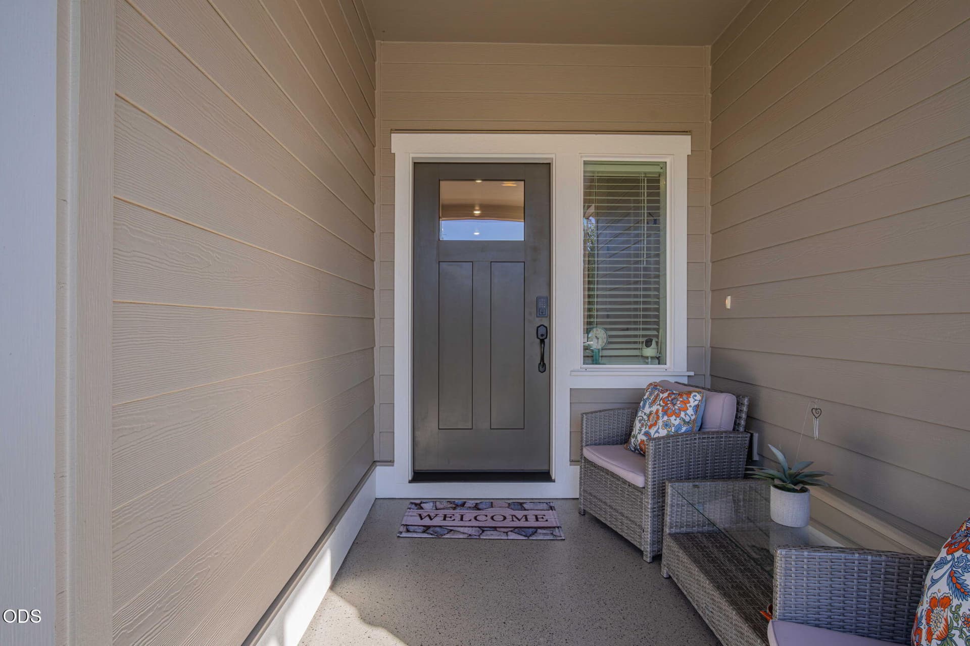 5-web-or-mls-1777 NW Hemlock-04. Photo 5 of 48, 1777 NW Hemlock Avenue, Redmond, OR 97756