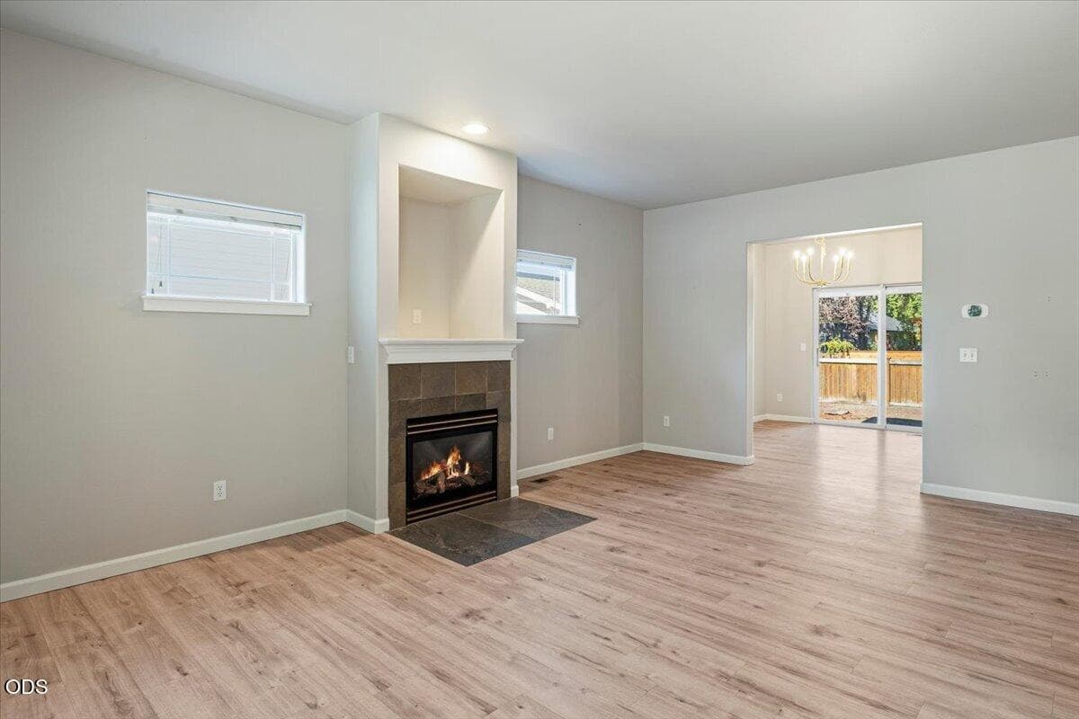 07-21328 Oakview Dr, Bend-7. Photo 3 of 43, 21328 Oakview Drive, Bend, OR 97701